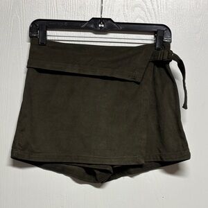 Forever 21 Dark Green Wrap Skorts